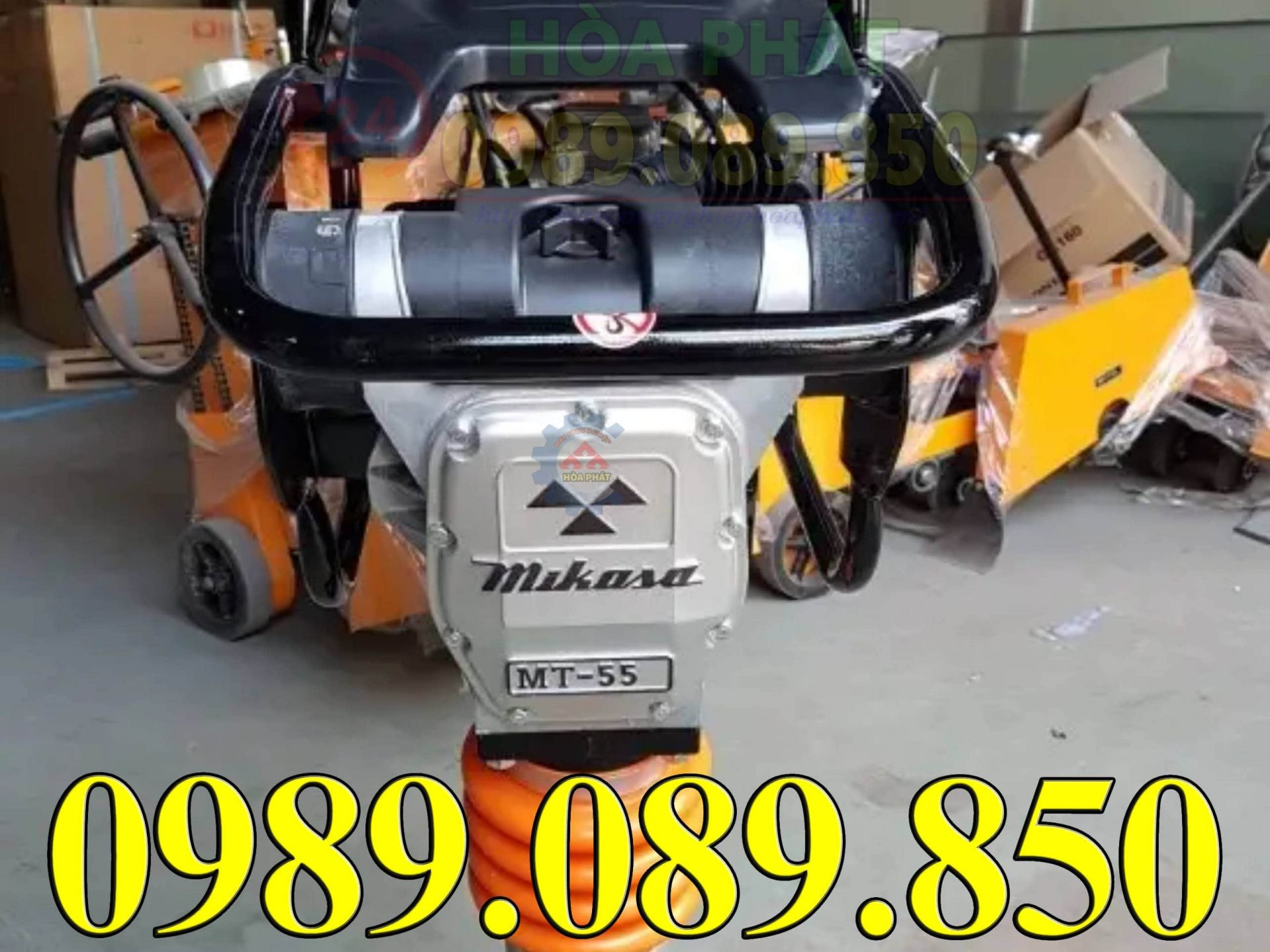 M&aacute;y đầm c&oacute;c chạy xăng MT55 động cơ EH09-2F hiệu quả.